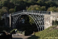 Iron Bridge (D100) - Taken By David Thomas Early Feb 2002 Wallpaper