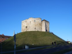 Clifford's Tower taken 28.11.2005 Wallpaper