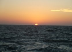 Sunrise over Eastbourne beach Wallpaper