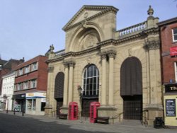 The Indoor Market Hall, Market Place, Pontefract, West Yorkshire. Wallpaper