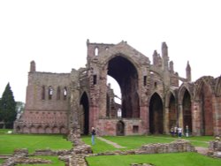 Melrose Abbey, Melrose, Borders, Scotland. Wallpaper