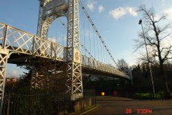 Bridge over the river at Chester, Cheshire. Wallpaper