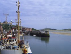 Fishing Boat in Padstow Harbour, Cornwall. Wallpaper