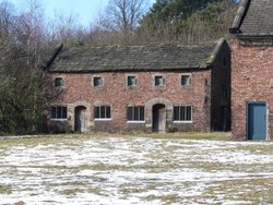 Old Cottages, Dunham Massey, Cheshire. Wallpaper