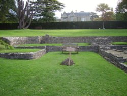 Glastonbury Abbey, Somerset Wallpaper