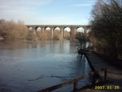 Viaduct Reddish Vale. Built 1875 -16 Arches for Hope Valley Line. Wallpaper