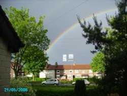 A wonderful rainbow Over Forest Lane, Worksop, Nottinghamshire Wallpaper