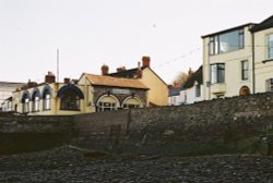 Beaver Inn, Irsha Street, Appledore, Devon (Feb 07) Wallpaper