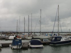 Ryde Harbour, Ryde, Isle of Wight Wallpaper