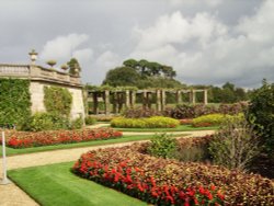 Osborne House & Grounds, Cowes, Isle of Wight Wallpaper