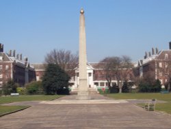 Royal Hospital Chelsea - Viewed From South Grounds Wallpaper