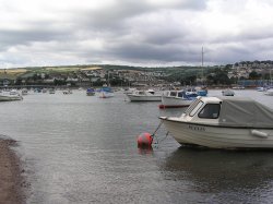 Teignmouth harbour, South Devon, on a rather dull day. Wallpaper