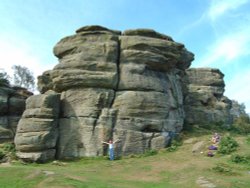 Brimham Rocks Counrty Park, North Yorkshire. Wallpaper