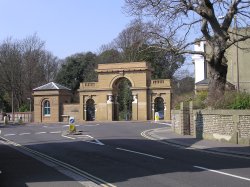 Entrance to Park Crescent, Corner of Clifton and Richmond Roads, Worthing, West Sussex Wallpaper