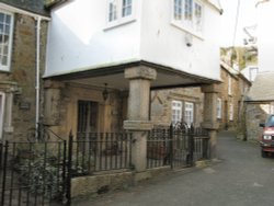 The oldest house in Mousehole Wallpaper