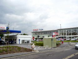 Supermarket&Filling Station, Long Eaton, Derbyshire. Wallpaper