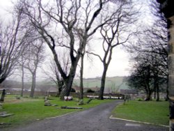 St James Churchyard, Coundon Nr Bishop Auckland, County Durham. photo taken 07 January 2007 Wallpaper