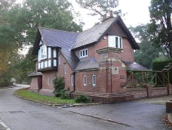 A lodge house in Ashby Folville Wallpaper