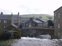 Hawes Bridge, North Yorkshire Wallpaper