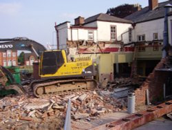 Demolition of the Cow public house Wallpaper