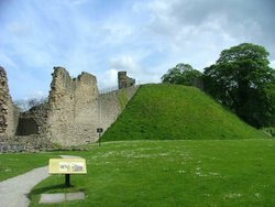 Pickering Castle, Pickering, North Yorkshire Wallpaper