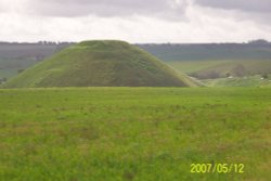 Silbury Hill Wallpaper