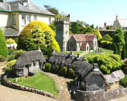 Godshill, Isle of Wight Wallpaper