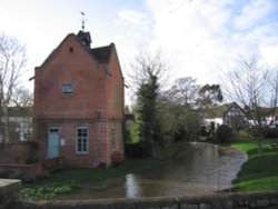 Dovecote, Eardisland, Herefordshire Wallpaper