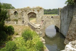 Leeds Castle Wallpaper