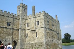 Leeds Castle Wallpaper