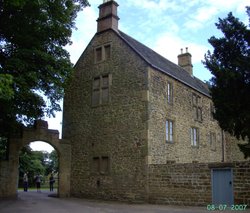 Hardwick Hall, Doe Lea, Derbyshire Wallpaper