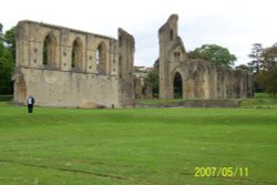 Glastonbury Abbey, Glastonbury, Somerset Wallpaper