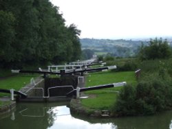 Kennet and Avon Canal, Devizes, Wiltshire Wallpaper