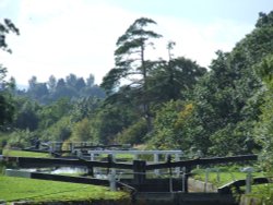 Kennet and Avon Canal, Devizes, Wiltshire Wallpaper