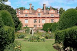 View of Broome Park Golf Club Mansion House in Canterbury, Kent Wallpaper