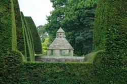 Nymans Garden, Handcross, West Sussex Wallpaper