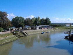 Riverside in Arundel, West Sussex Wallpaper