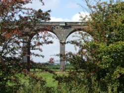 Harringworth Viaduct, Northamptonshire Wallpaper