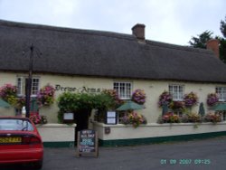 The Drewe Arms, Drewsteignton, Devon Wallpaper