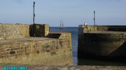 Harbour in Charlestown, Cornwall Wallpaper