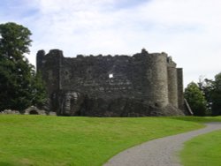 Dunstaffnage Castle (Argyll & Bute) Wallpaper