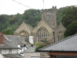 A view of church in Dulverton, Somerset Wallpaper