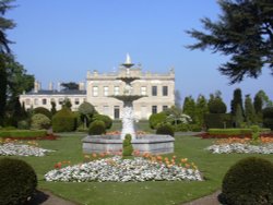 Fountain and Hall at Brodsworth Hall, South Yorkshire Wallpaper