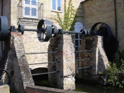 Thetford Pulp Mill mechanism, Norfolk Wallpaper