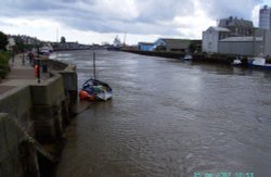 River Yare, Great Yarmouth, Norfolk Wallpaper