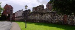 The Historic Wall, Great Yarmouth, Norfolk Wallpaper