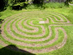 Ground maze at Ryedale Folk Museum, Hutton-le-Hole, North Yorkshire Wallpaper