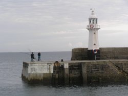 Lighthouse marking the outer edge of Mevagissey harbour, Cornwall Wallpaper