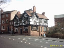 The Thatched House pub, Stockport, Greater Manchester Wallpaper