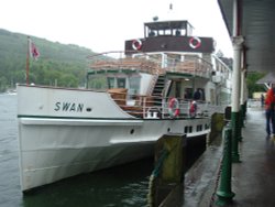 Ferry on Lake Windermere, Cumbria Wallpaper